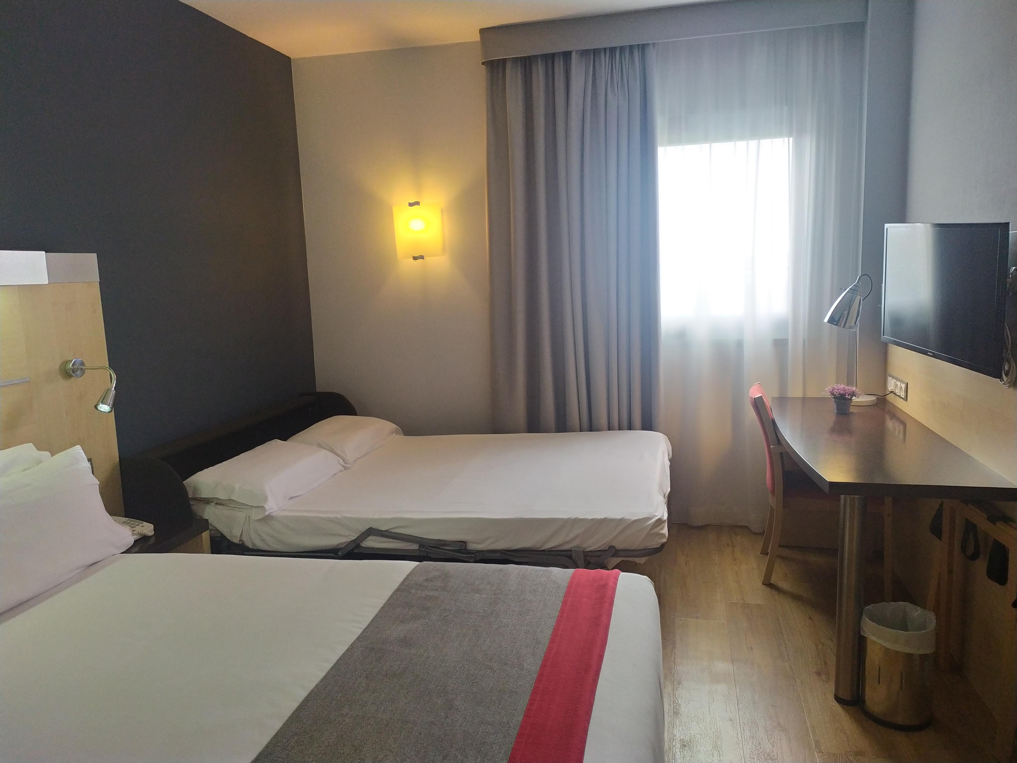 Holiday Inn Express Madrid-Getafe By Ihg Exterior foto