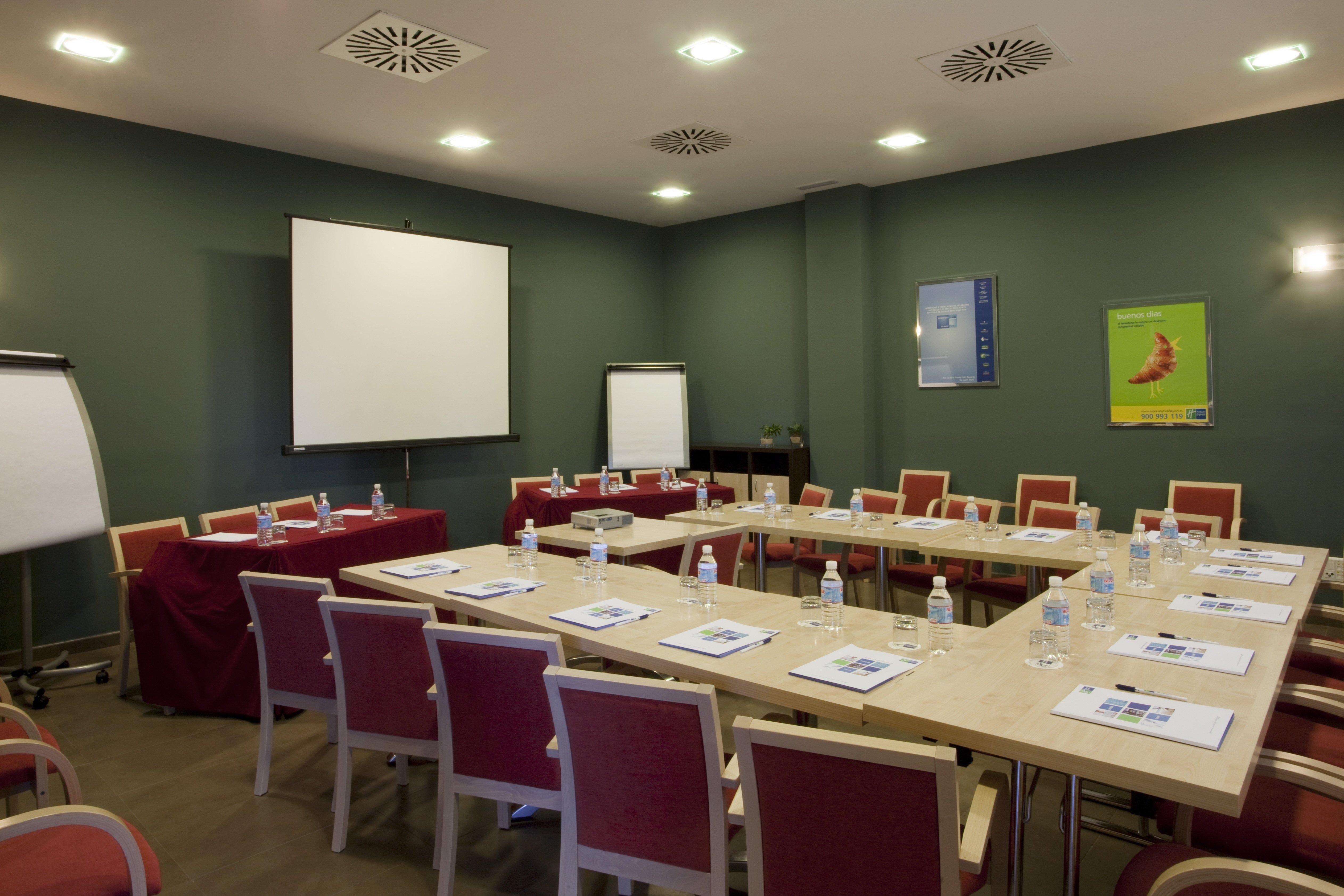 Holiday Inn Express Madrid-Getafe By Ihg Exterior foto