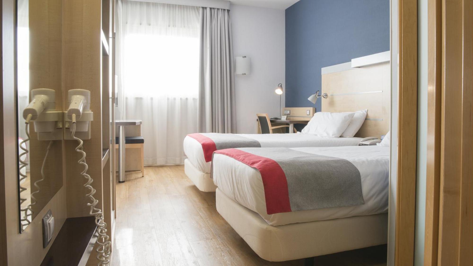 Holiday Inn Express Madrid-Getafe By Ihg Exterior foto